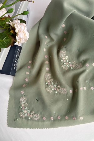 Defect Airish l Sage Green